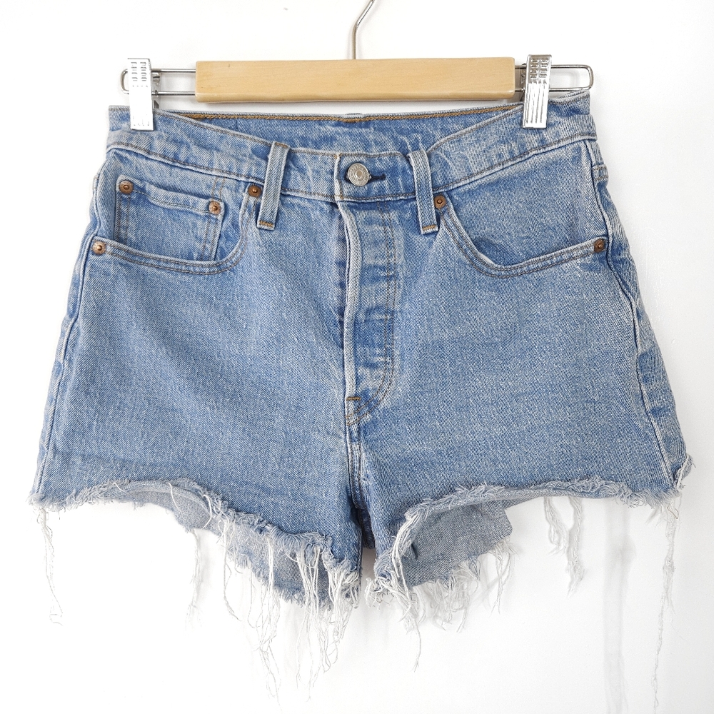 Levi's 501 Cutoff Jean Shorts Medium Blue Wash Button Fly Size 27
